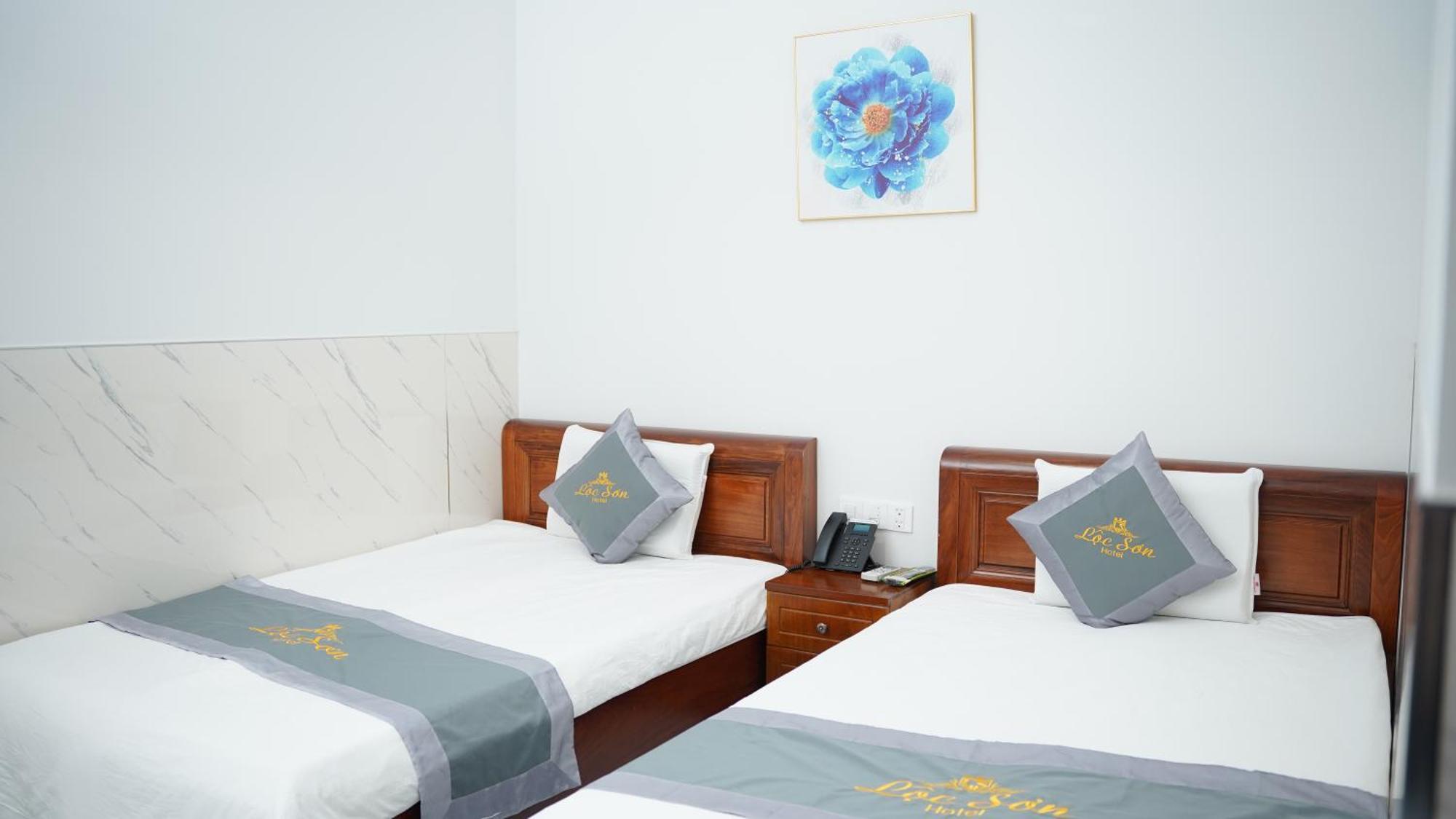 Loc Son Hotel Buon Ma Thuot Exterior foto